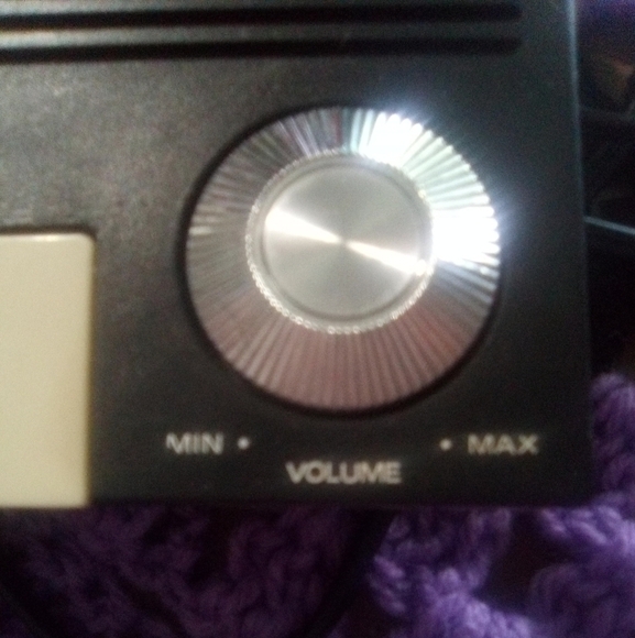 Realistic weather radio alert. Serial number I A8-1743. Very good condition. - Picture 4 of 5